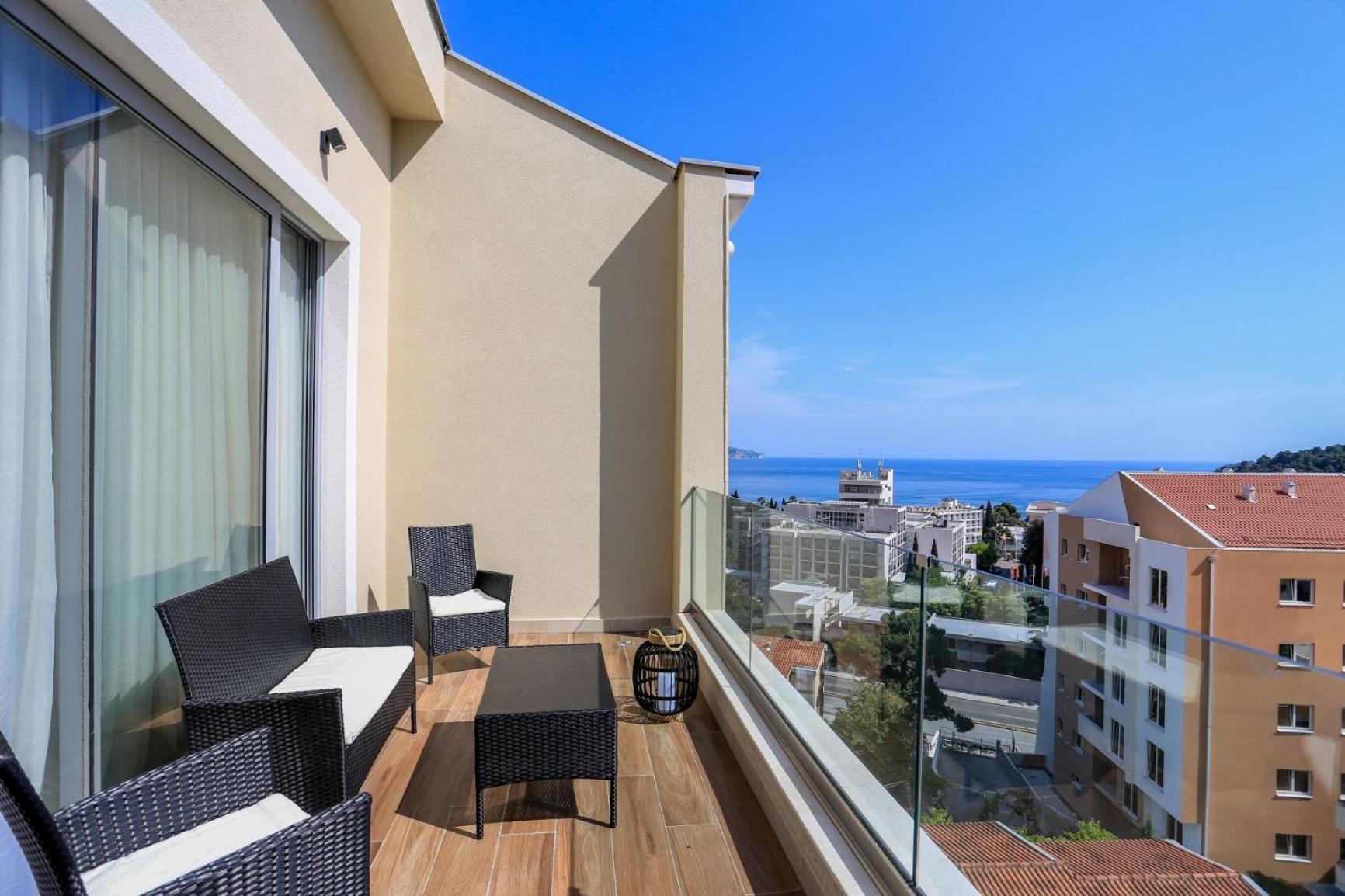 Montesun Apartments Becici Boreti Eksteriør billede