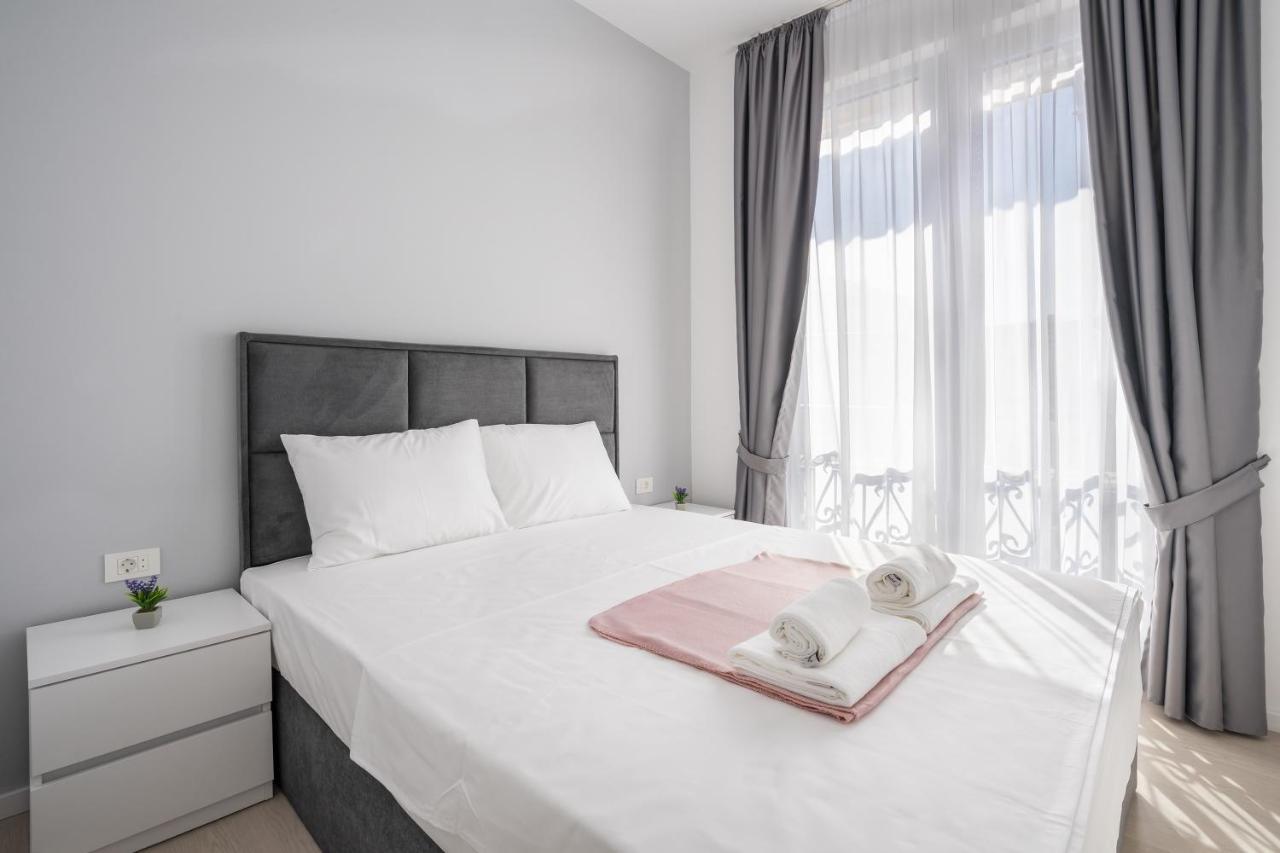 Montesun Apartments Becici Boreti Eksteriør billede