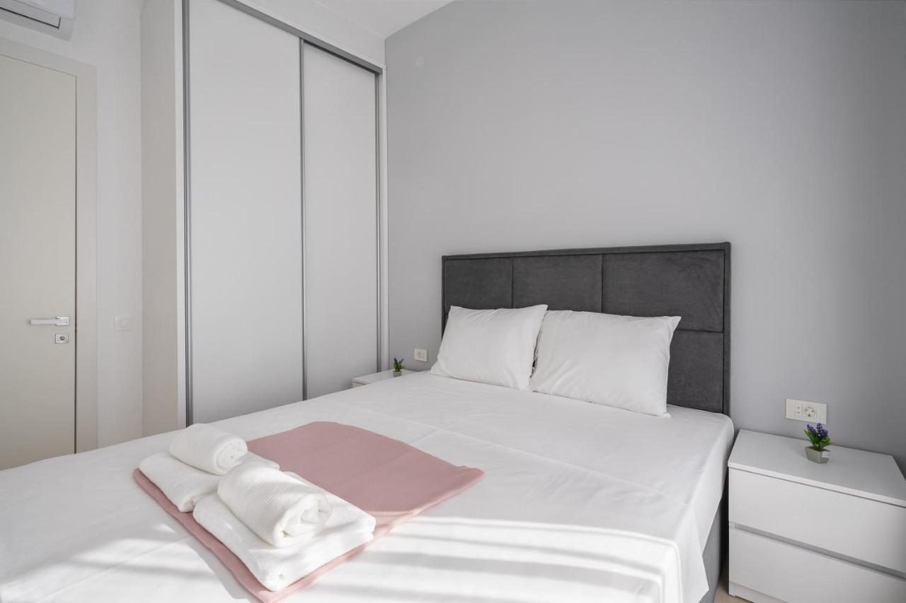 Montesun Apartments Becici Boreti Eksteriør billede